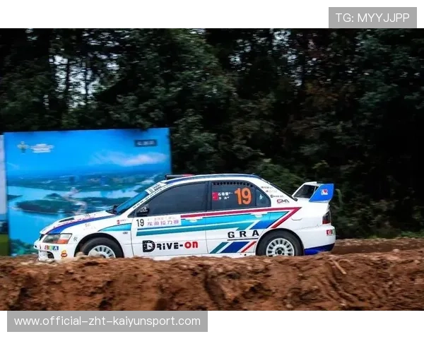 汽车拉力：全球赛段激战，冠军争夺一触即发！，世界顶级汽车拉力赛事