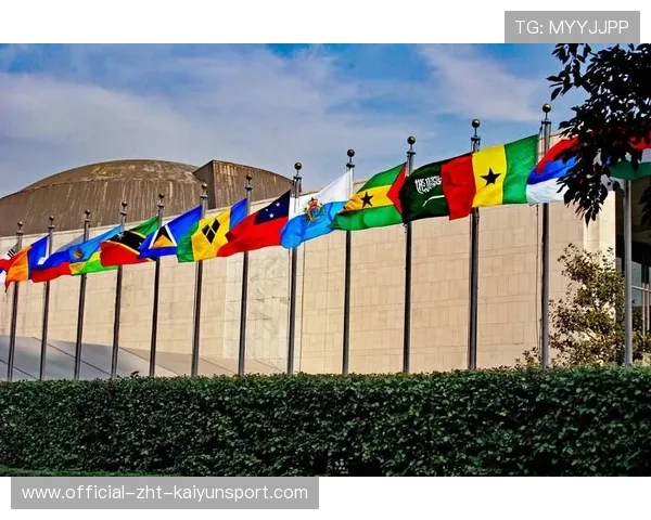 特朗普激化政治对抗，美政府正常运作受阻，特朗普政策及效果